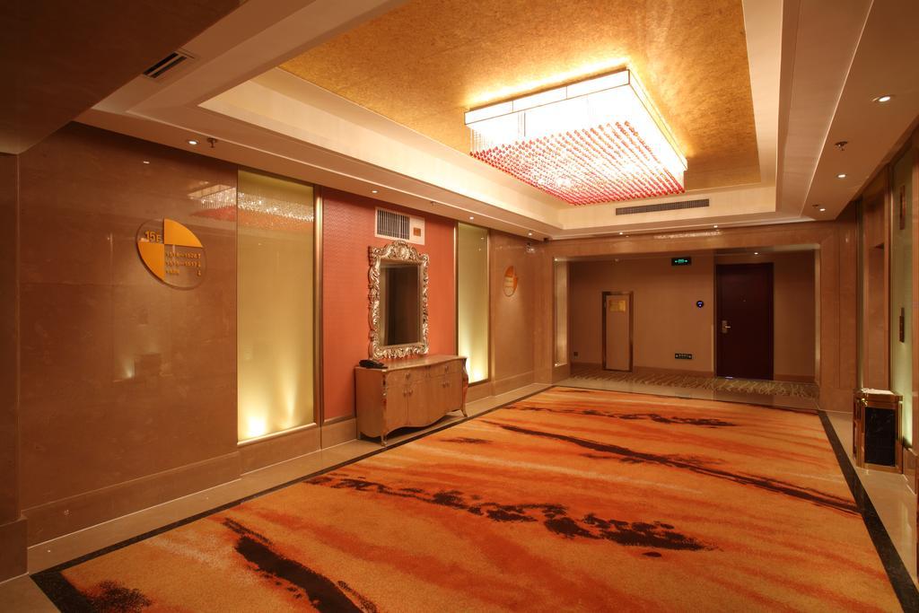 Beijing Wuhuan Hotel Esterno foto