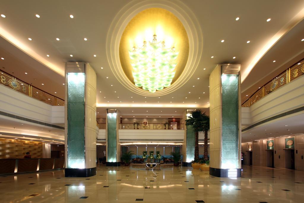 Beijing Wuhuan Hotel Esterno foto
